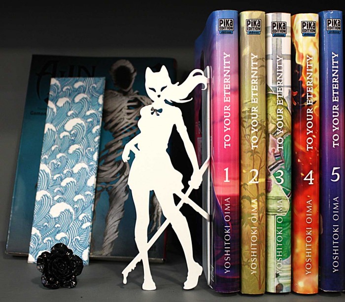 Serre-livres métal noir blanc manga Kitsune ou Cat-woman
